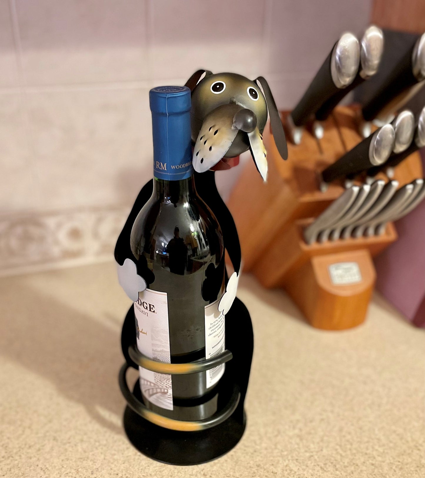 Dog Wine Holder Gift with Hugging Arms